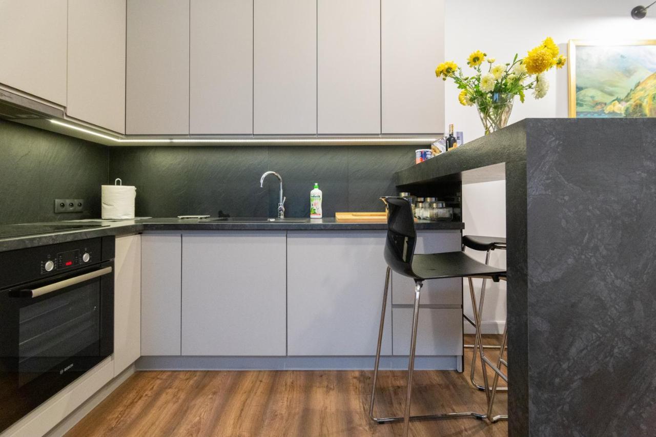 Wonderful, Secluded And Cozy In The Center. Apartamento Cracóvia Exterior foto